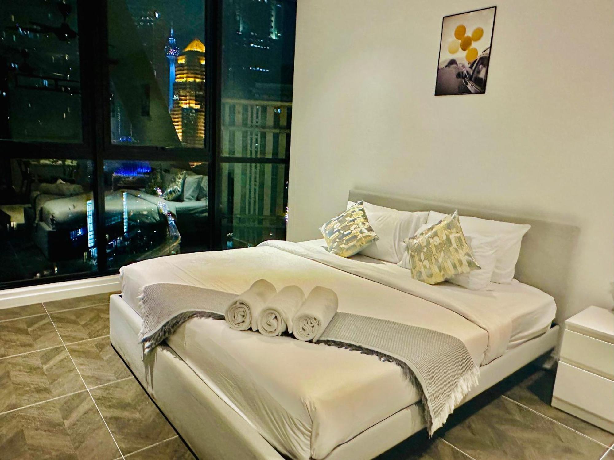 Scarletz Suites Klcc By M Suites Kuala Lumpur Esterno foto