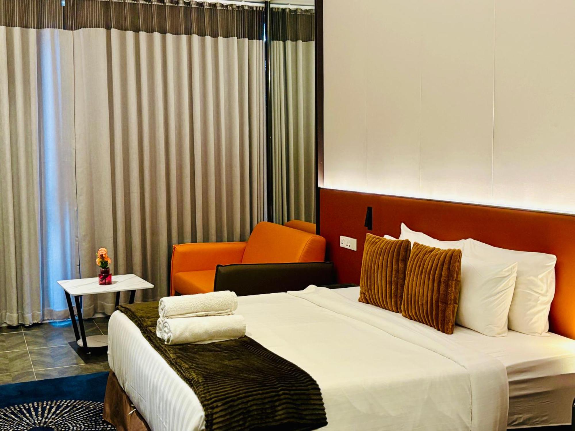 Scarletz Suites Klcc By M Suites Kuala Lumpur Esterno foto